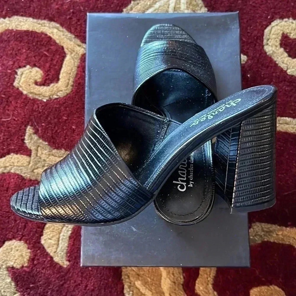 Charles Reveal Black Lizard Embossed Sandals Size 7.5 New with Tags - Picture 6 of 14